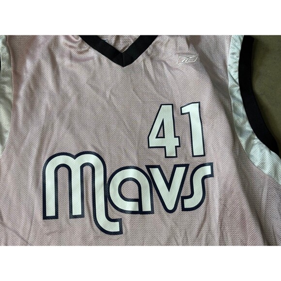 Dirk Nowitzki Dallas Mavericks Reebok #41 NBA 4 Her Jersey Size L Pink - Picture 4 of 7